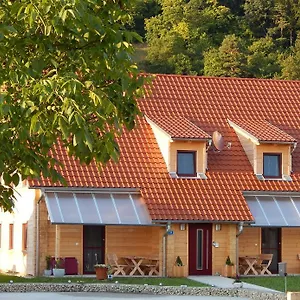https://holzblockhaus-stark.com-bavaria.com